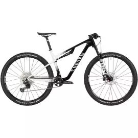 2025 Canyon Lux World Cup CF 7 MTB (RACYCLESPORT)