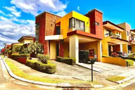 Nice House for Sale, 4BR, 3.5Ba, Heredia Costa Ric