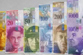 Куплю, обмен швейцарские франки 8 серии, бумажные 