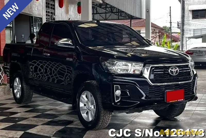 Used Toyota Hilux Revo Black Manual 2019