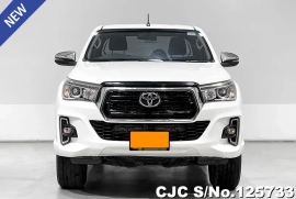 Used Toyota Hilux Revo White Manual 2018