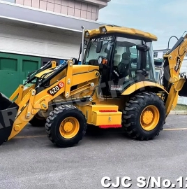 Massive 420G Backhoe Loader For Sale In Guyana