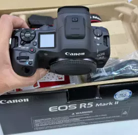 Canon EOS R5 Mark II , Canon EOS R3, Canon EOS R5,
