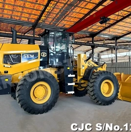 SEM 655F Wheel Loader For Sale In Guyana