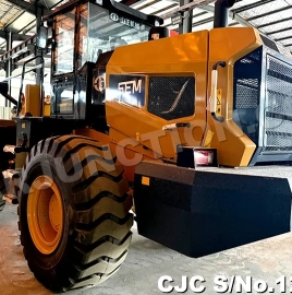 SEM 655F Wheel Loader For Sale In Guyana