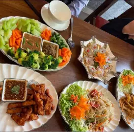 A Taste of Bangkok in the Heart of Hanoi Old Quart
