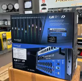 Behringer X32, Midas M32, Soundcraft Ui24R, Yamaha