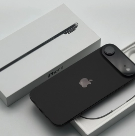 Apple iPhone 17 Pro Max, iPhone 17 Pro, iPhone 17 